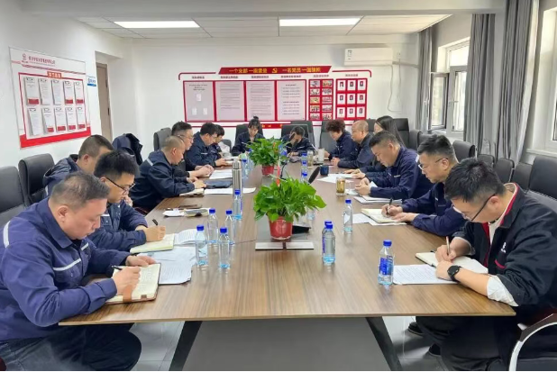 深学细悟明方向 笃行实干抓落实|万象城(中国)各单位掀起学习宣贯公司年度工作会议精神热潮①